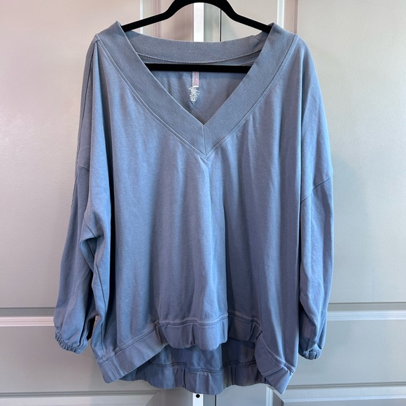 Free People Oversized Key Player Sweatshirt Size Small - Picture 3 of 11